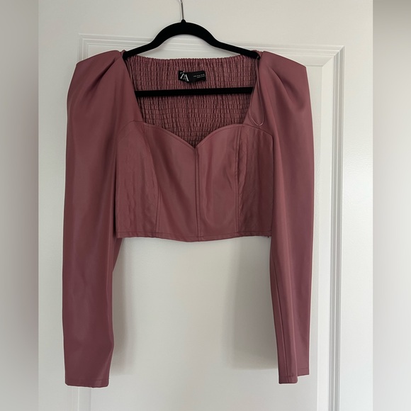 Zara Faux Leather Mauve Pink Quilted Scrunch Long Sleeve Crop Top Size Medium - Picture 5 of 6